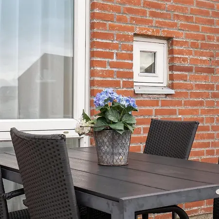 Aldora - 2-3km From The Sea By Interhome Leilighet *